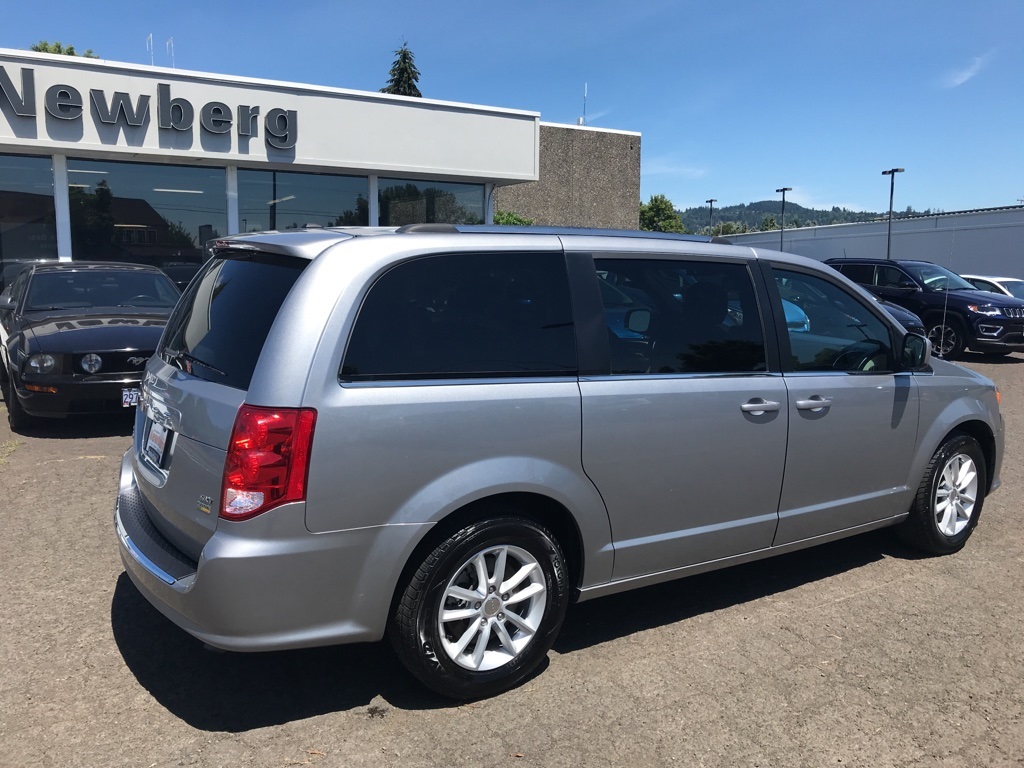 Certified Pre-Owned 2019 Dodge Grand Caravan SXT 1-Owner, Certified