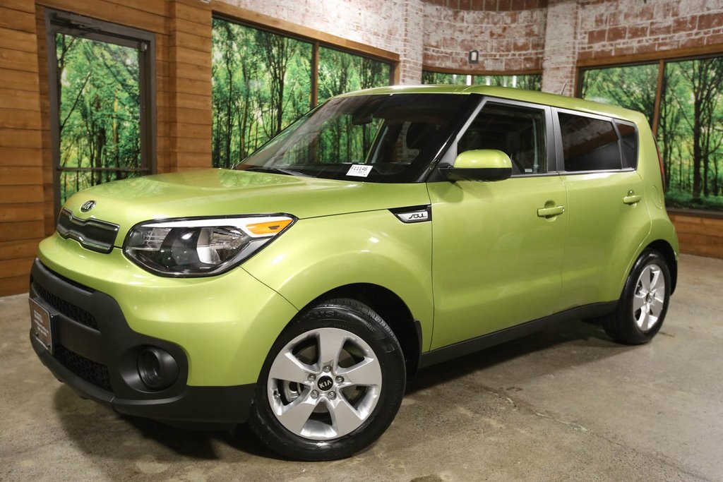 Certified Pre-Owned 2017 Kia Soul Base 1-Owner, CERTIFIED, LOW Mileage