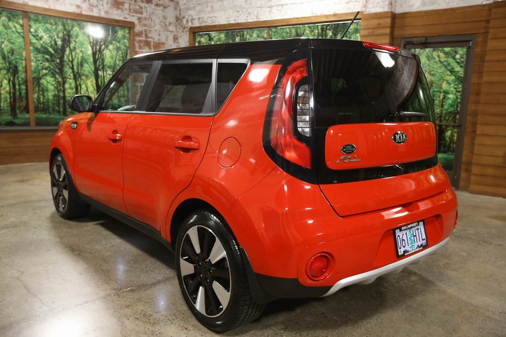 Certified Pre-Owned 2018 Kia Soul Plus CERTIFIED, 1-Owner, Designer